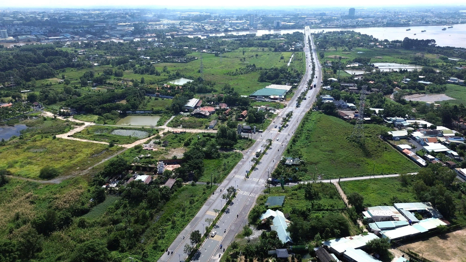 Ủy ban nhân dân tỉnh Đồng Nai cũng đã cấp giấy phép đầu tư cho Dự án Khu đô thị Hiệp Hòa có tổng mức đầu tư hơn 72,2 nghìn tỷ đồng với quy mô 293ha. Dự án được chia thành 6 giai đoạn, thực hiện trong thời gian 12 năm kể từ khi được chấp thuận chủ trương đầu tư. Ủy ban nhân dân tỉnh Đồng Nai cũng đã cấp giấy phép đầu tư cho Dự án Khu đô thị Hiệp Hòa có tổng mức đầu tư hơn 72,2 nghìn tỷ đồng với quy mô 293ha. Dự án được chia thành 6 giai đoạn, thực hiện trong thời gian 12 năm kể từ khi được chấp thuận chủ trương đầu tư.