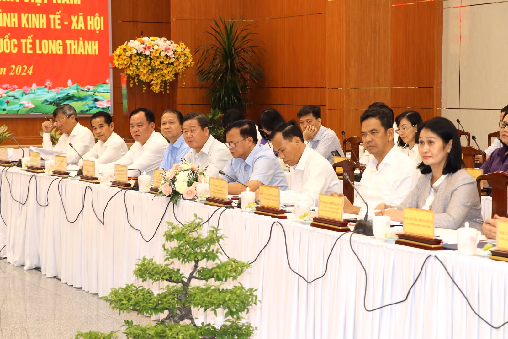 Các đồng chí trong Ban Thường vụ Tỉnh ủy Đồng Nai.