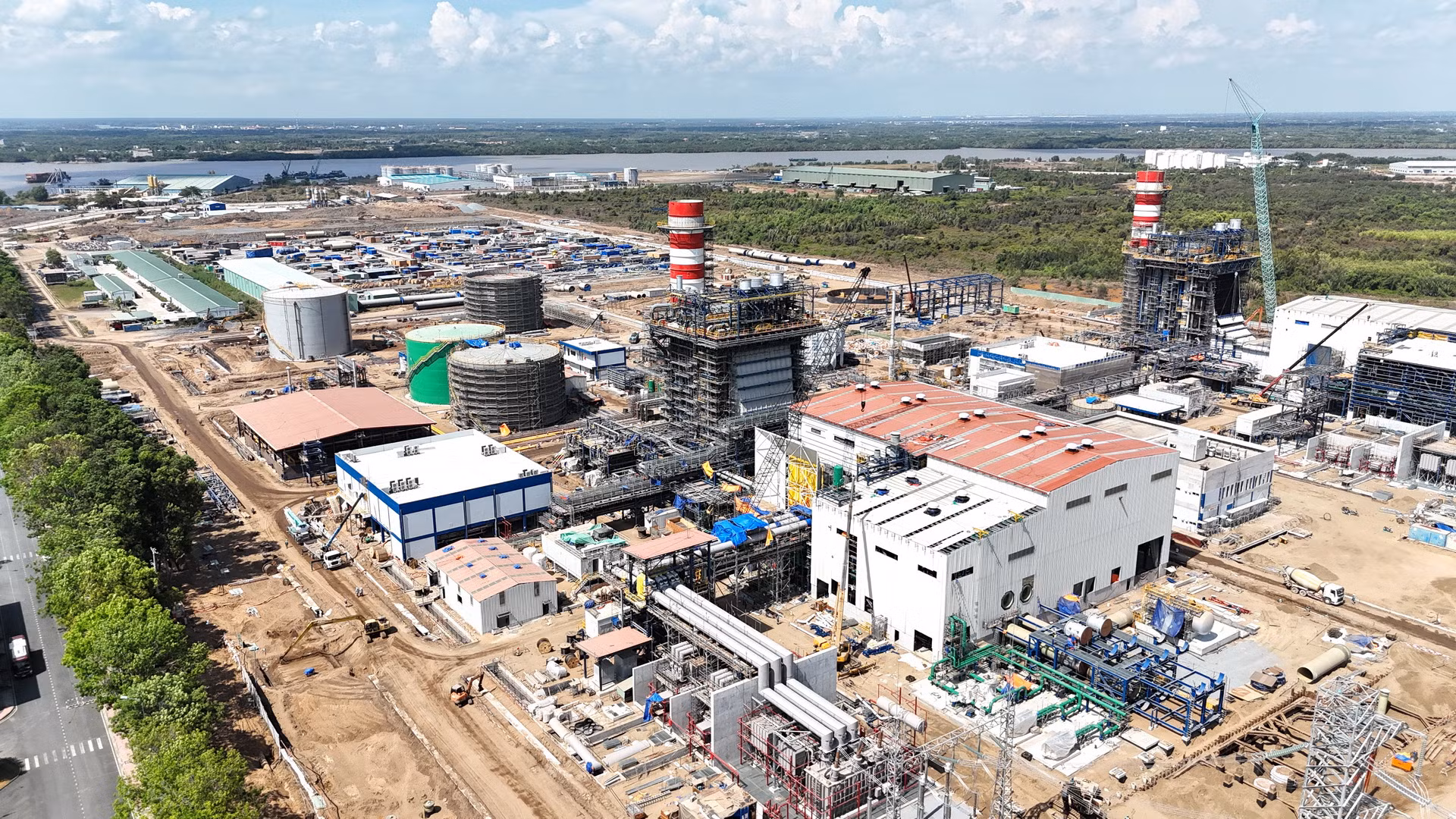 Dự án xây dựng nhà máy nhiệt điện Nhơn Trạch 3, 4 đang chậm tiến độ so kế hoạch đề ra.