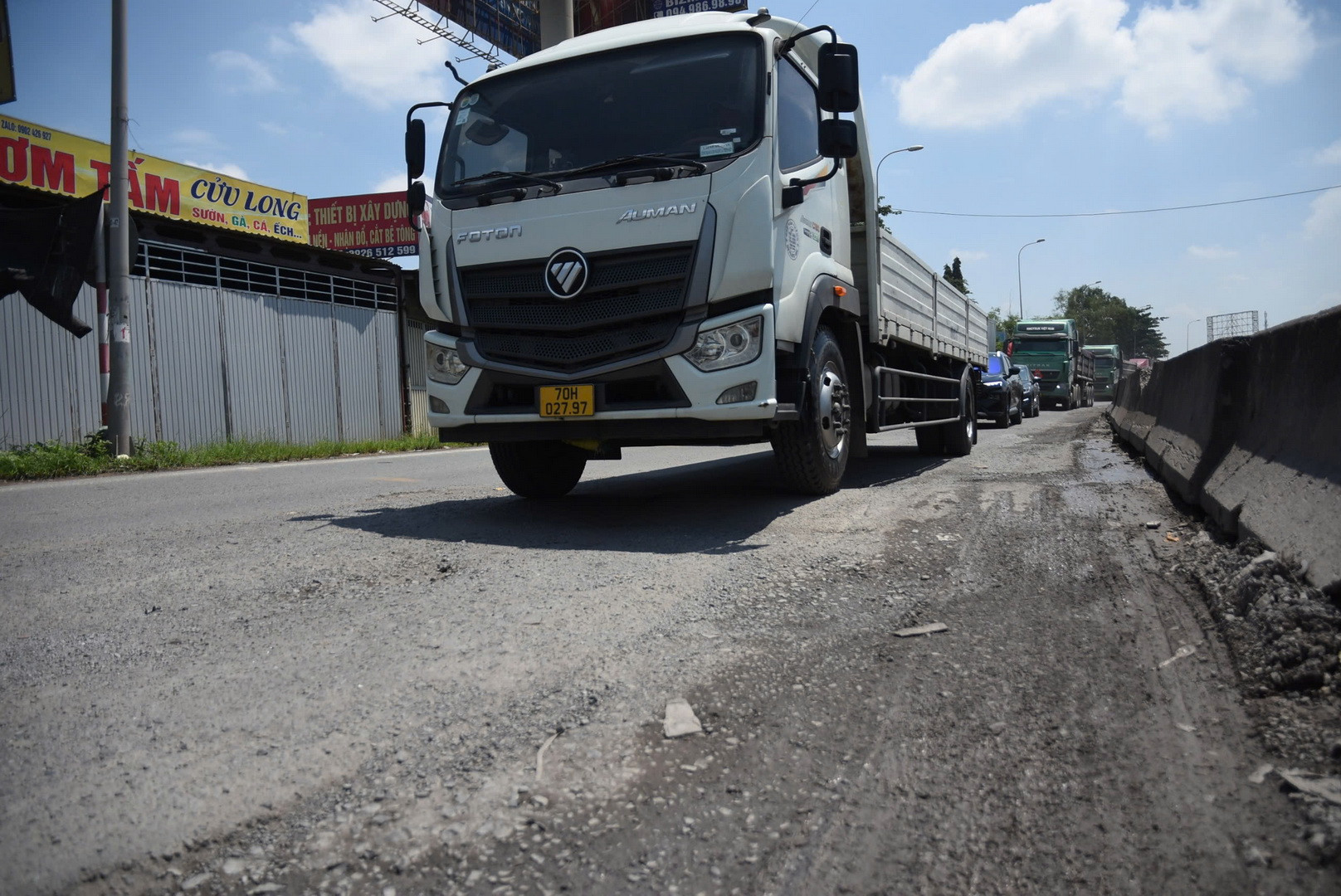 Từ năm 2023 đến nay, Ủy ban nhân dân tỉnh Đồng Nai đã có nhiều văn bản đề nghị Bộ Giao thông vận tải sớm sửa chữa, khắc phục hư hỏng trên Quốc lộ 51 để bảo đảm an toàn giao thông.