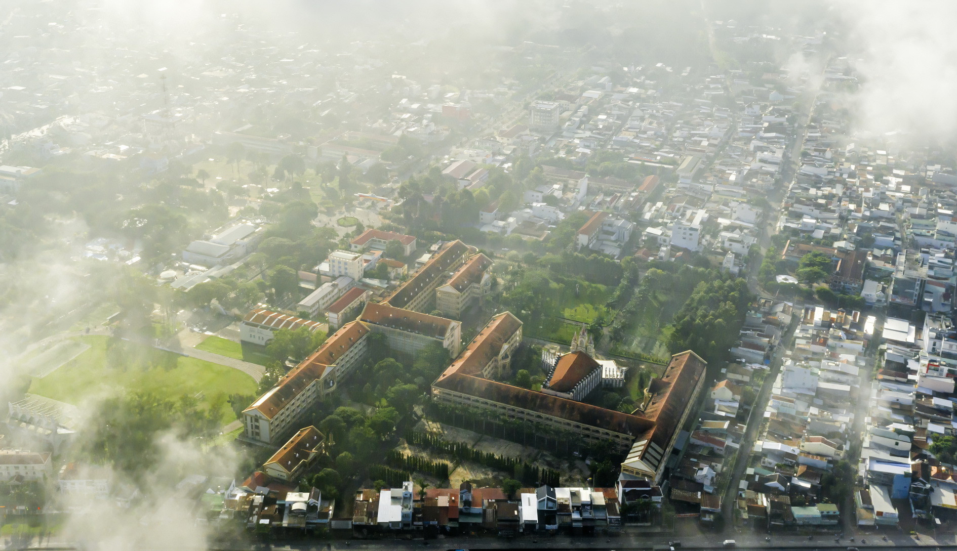 Đô thị Long Khánh đang có tỷ lệ cây xanh che phủ cao nhất ở khu vực phía nam với hơn 71%.