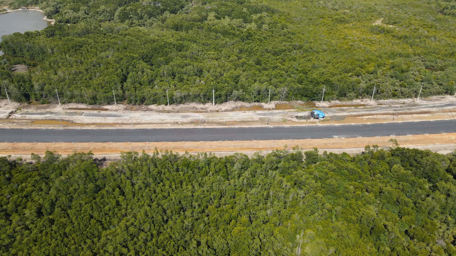 [Ảnh] Đường xuyên rừng ngập mặn nối cảng biển lớn nhất Đồng Nai ảnh 2