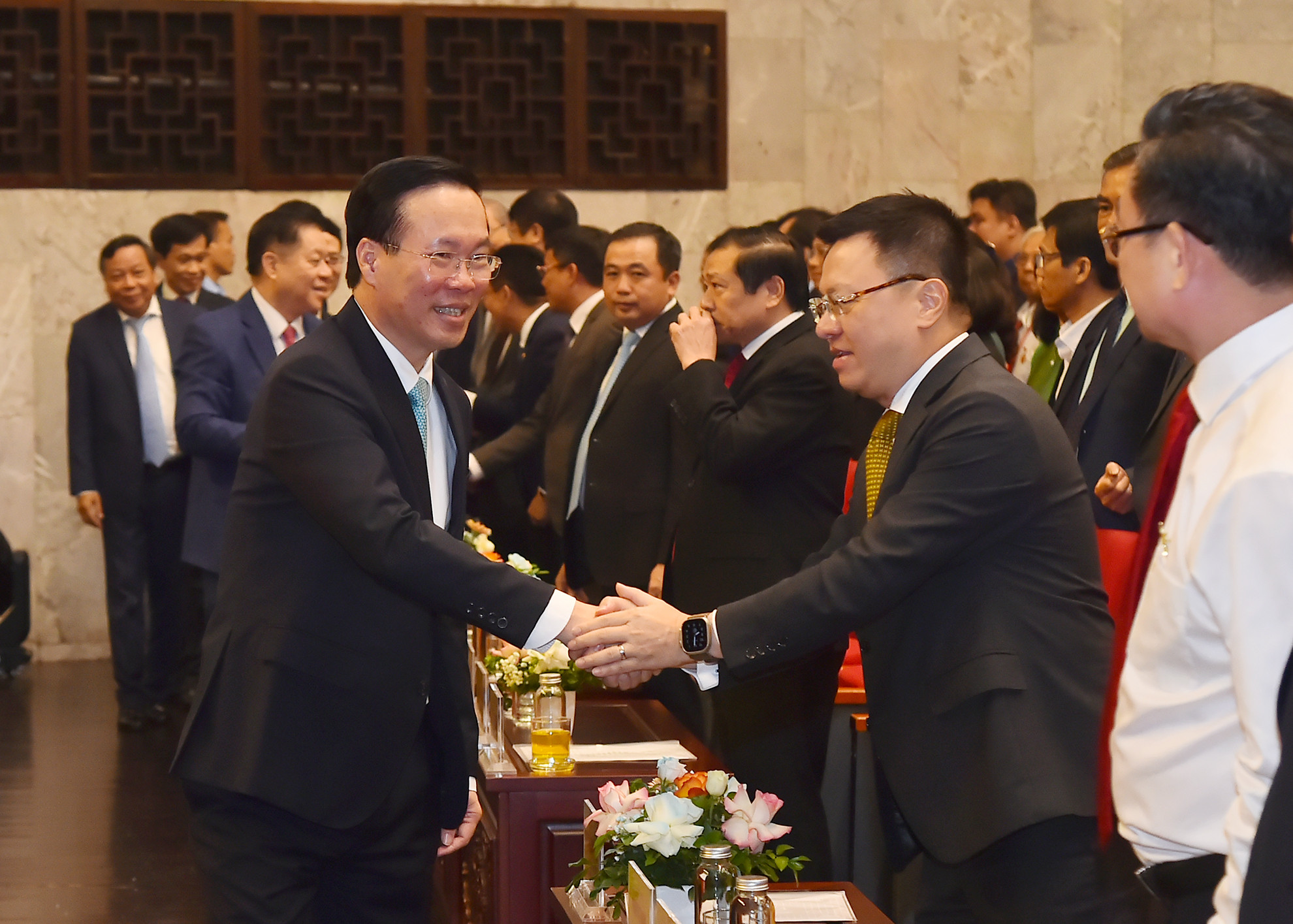 Chủ tịch nước Võ Văn Thưởng với các đại biểu tại Chương trình “Hồ Chí Minh-Hành trình khát vọng 2023”.