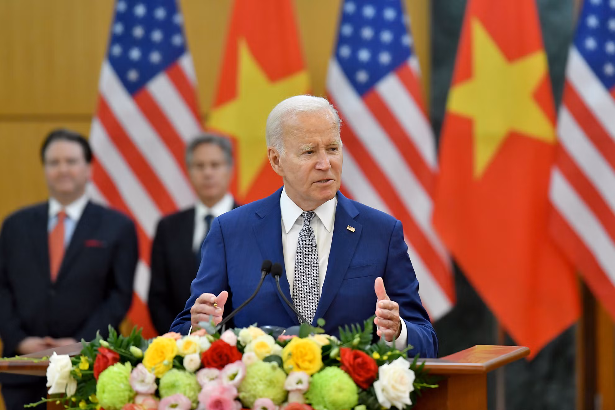 Tổng thống Hoa Kỳ Joe Biden phát biểu tại cuộc họp báo chung với Tổng Bí thư Nguyễn Phú Trọng. (Ảnh: ĐĂNG KHOA)