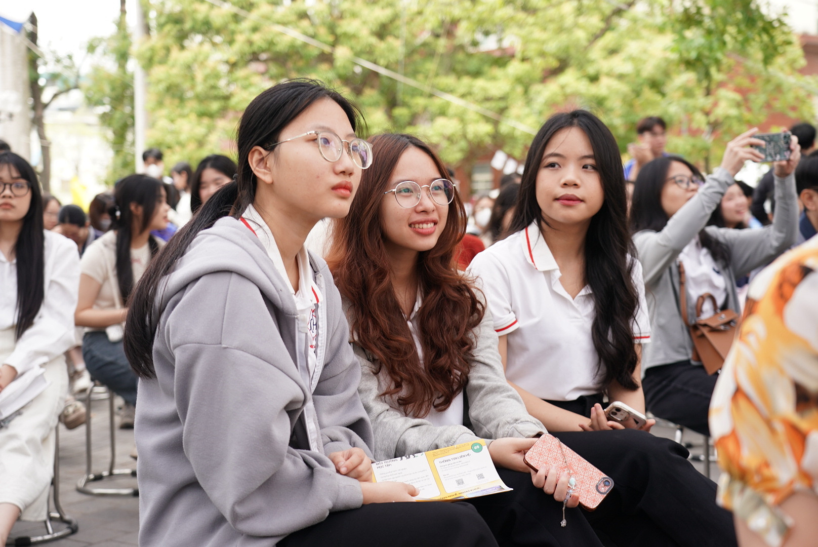 Học sinh, sinh viên tham gia các hoạt động tại Ngày hội.