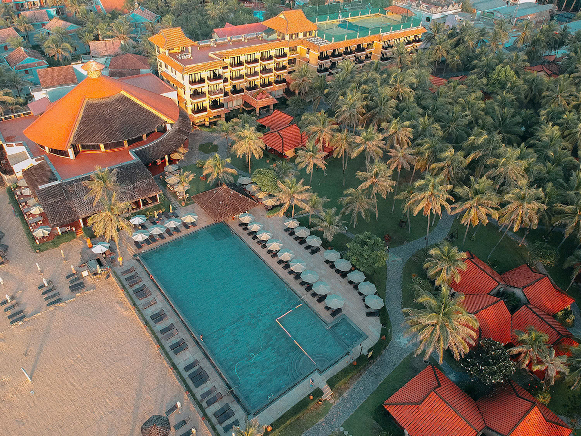 Các ngày 30/4 và 1/5, cơ sở du lịch đạt khoảng 70-80% công suất phòng.