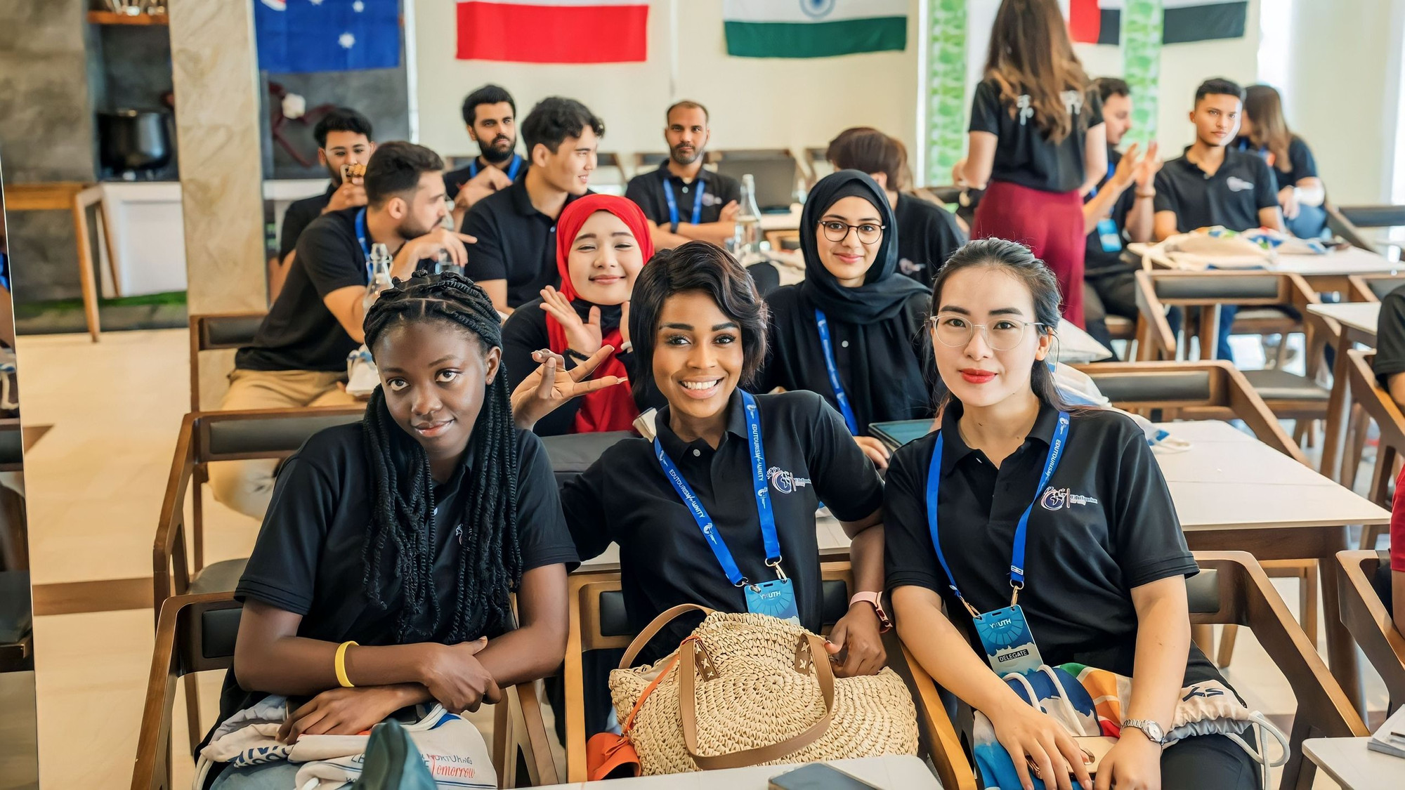 Thùy Linh kết nối với nhiều thủ lĩnh quốc tế cùng tham gia lan tỏa CSE.