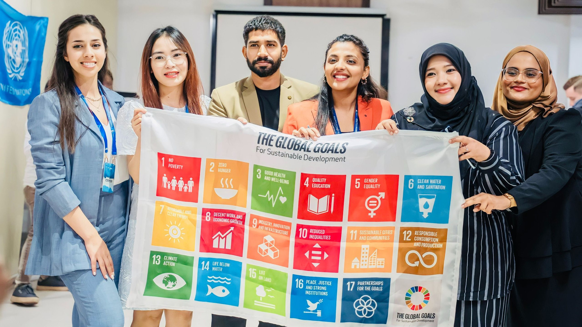 Kết nối cùng đại biểu thanh niên toàn cầu vì mục tiêu phát triển bền vững của Liên hợp quốc.