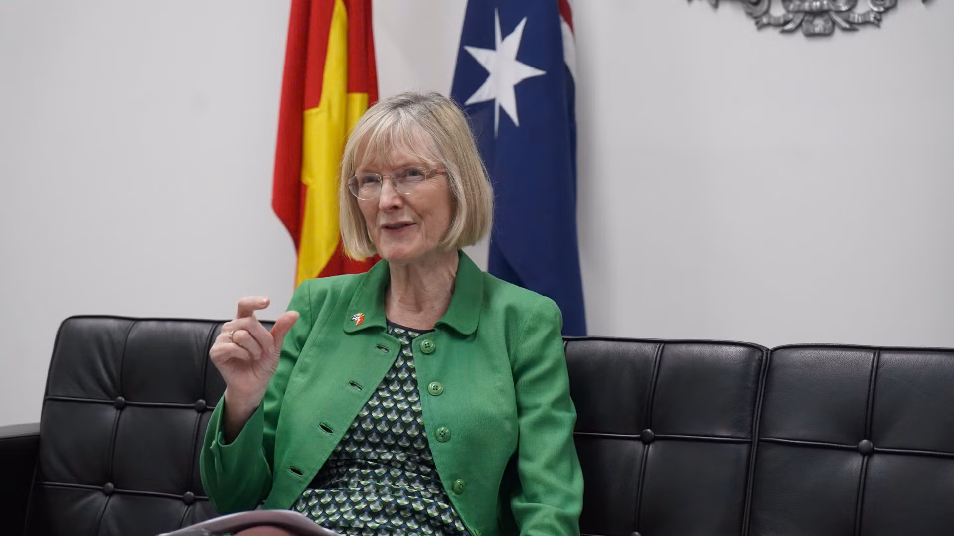 Đại sứ Australia tại Việt Nam, bà Gillian Bird chia sẻ với phóng viên Báo Nhân Dân. 