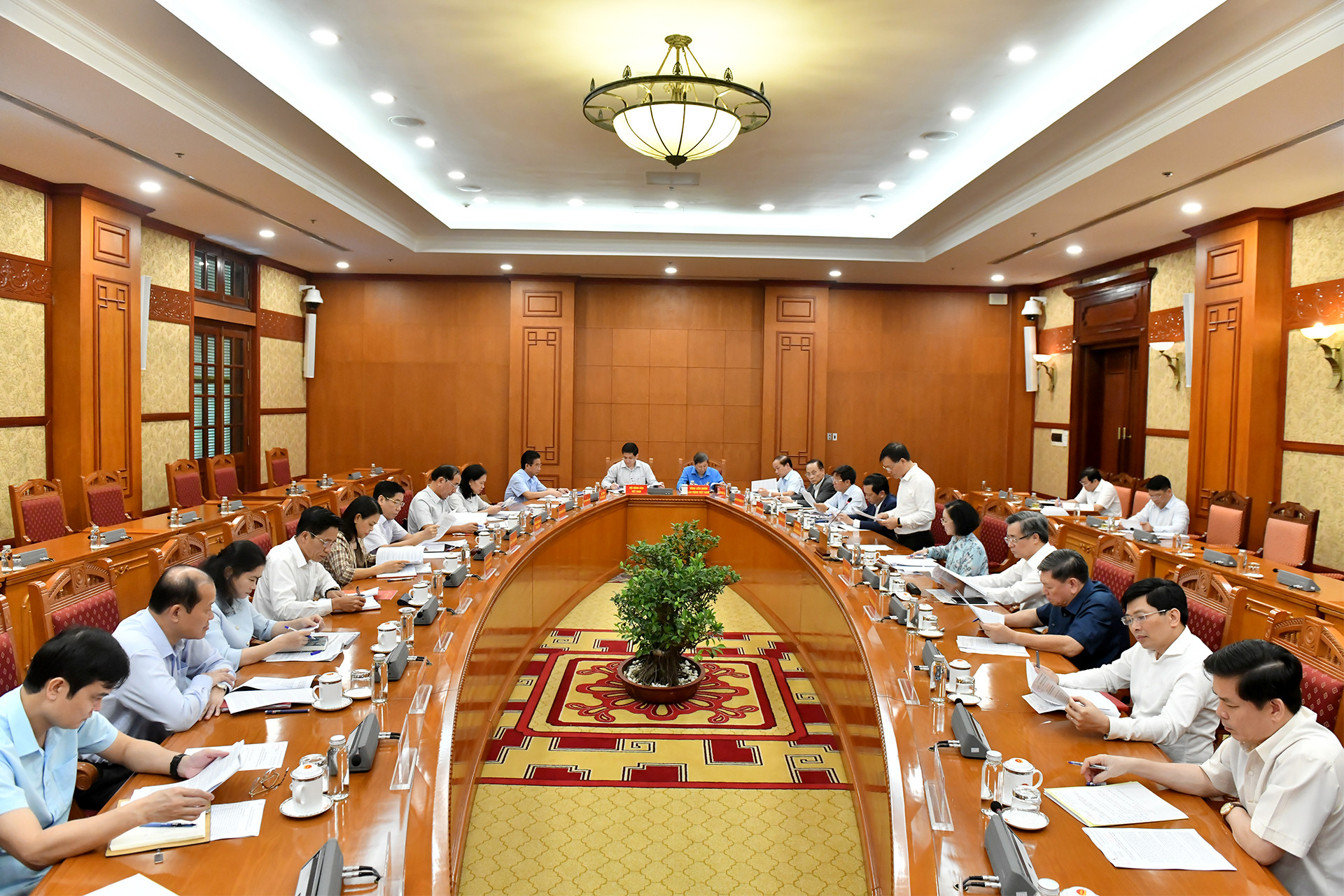 [Ảnh] Thường trực Ban Bí thư Trương Thị Mai chủ trì giao ban công tác quý III/2023 ảnh 1