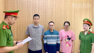 Cơ quan Cảnh sát điều tra, Công an tỉnh Sơn La khởi tố vụ án, khởi tố bị can và ra lệnh tạm giam đối với 3 bị can.