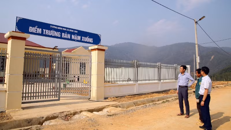 Tại nơi ở mới cơ sở vật chất được đầu tư đầy đủ, đáp ứng nhu cầu phát triển chung của bà con.