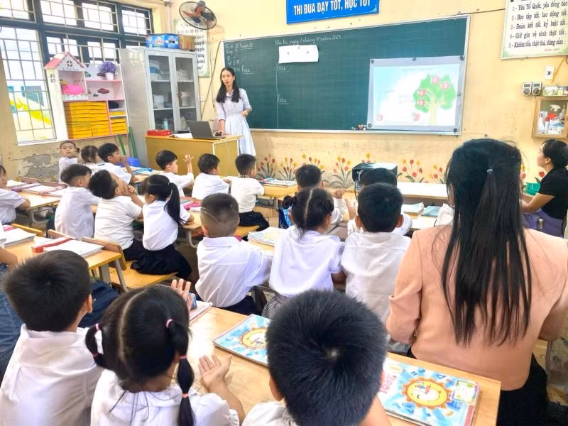 Đổi mới phương thức dạy và học ở Trường tiểu học và THCS xã Bình Kiều, huyện Khoái Châu, tỉnh Hưng Yên.