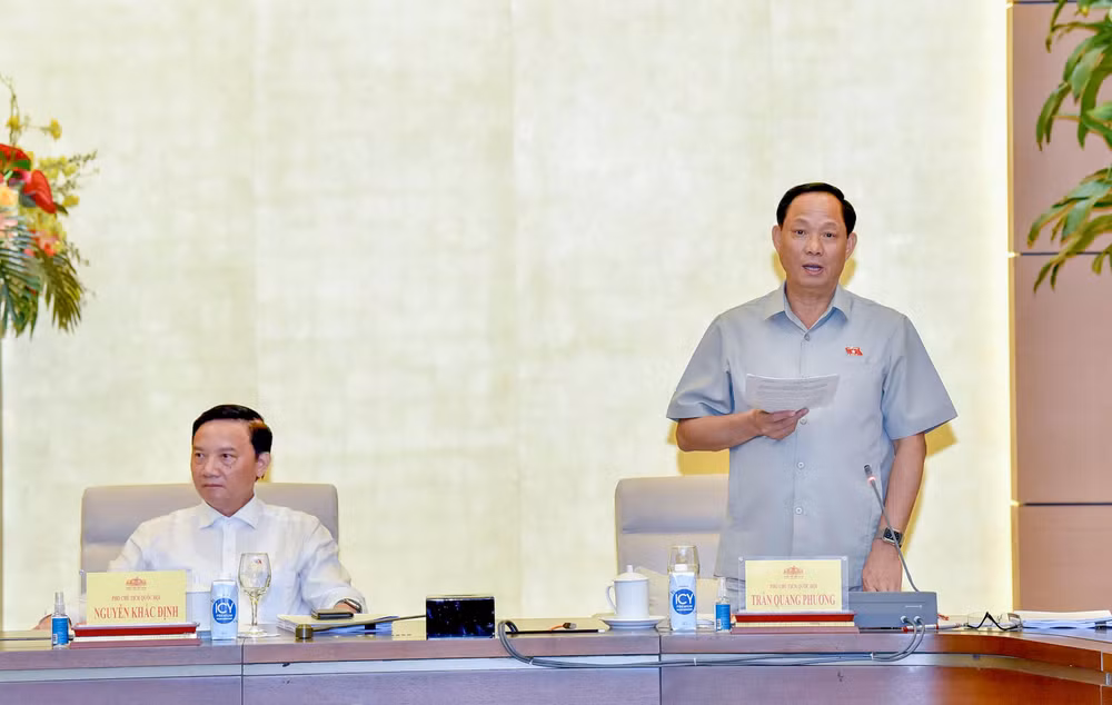 Phó Chủ tịch Quốc hội Trần Quang Phương phát biểu tại cuộc họp. (Ảnh: Duy Linh)