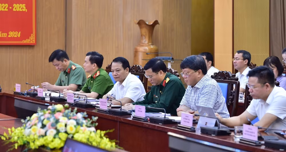 Các đại biểu tham dự hội nghị.