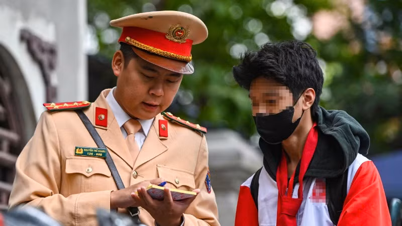 Tăng cường xử lý vi phạm giao thông liên quan đến học sinh.