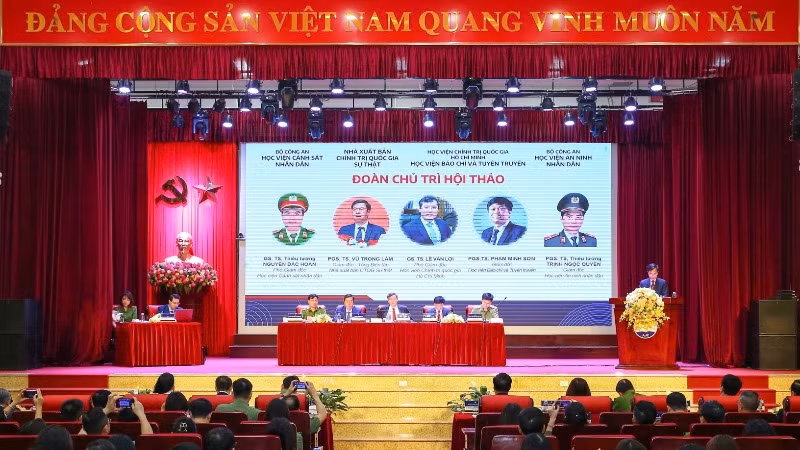 Toàn cảnh hội thảo.