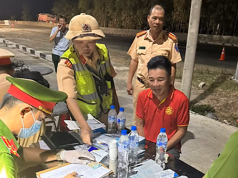 Kiểm tra, xử lý lái xe dương tính với ma túy.