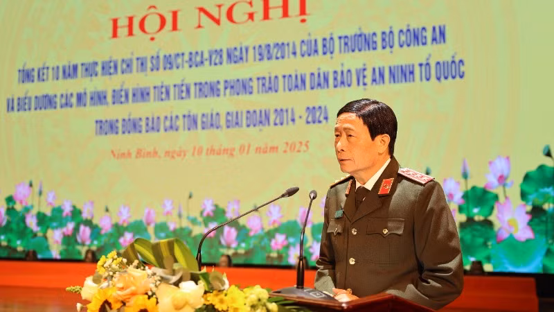 Thứ trưởng Lê Quốc Hùng phát biểu khai mạc Hội nghị.