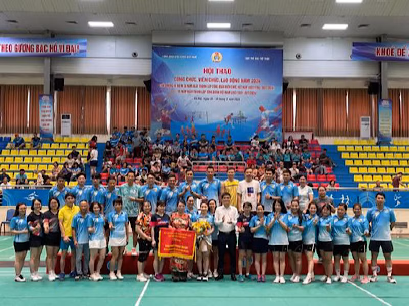 Công đoàn Bộ Tài chính Giải Nhất toàn đoàn.