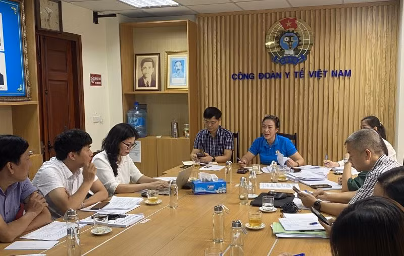 Ban tổ chức và Hội đồng chuyên môn lựa chọn các câu chuyện truyền cảm hứng.