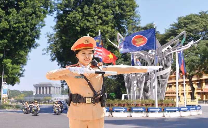 Sẵn sàng bảo đảm trật tự an toàn, giao thông trên địa bàn Thủ đô dịp Lễ 30/4 và 1/5.