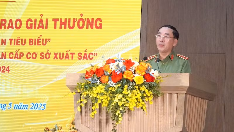Thứ trưởng Công an Trần Quốc Tỏ phát biểu chỉ đạo.