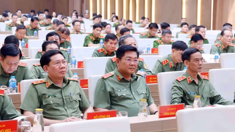 Đại biểu tham gia lễ phát động.