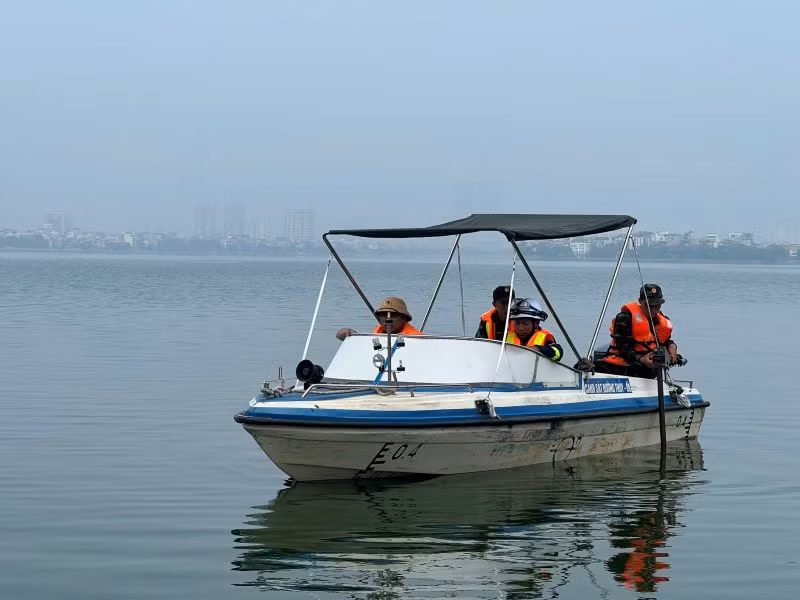 Tăng cường tuần tra, kiểm soát trên tuyến đường thủy trong dịp cao điểm tấn công trấn áp tội phạm trong dịp Tết Giáp Thìn 2024.