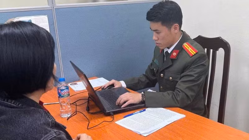 Chị N. làm việc với cơ quan chức năng về những phát ngôn sai sự thật trong live stream.