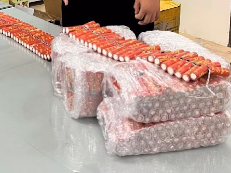 Tang vật thu giữ.