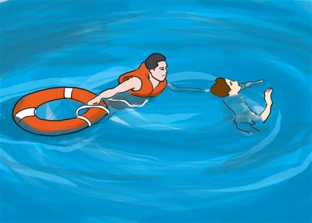 Quăng phao hoặc vật dụng có khả năng nổi cho nạn nhân.