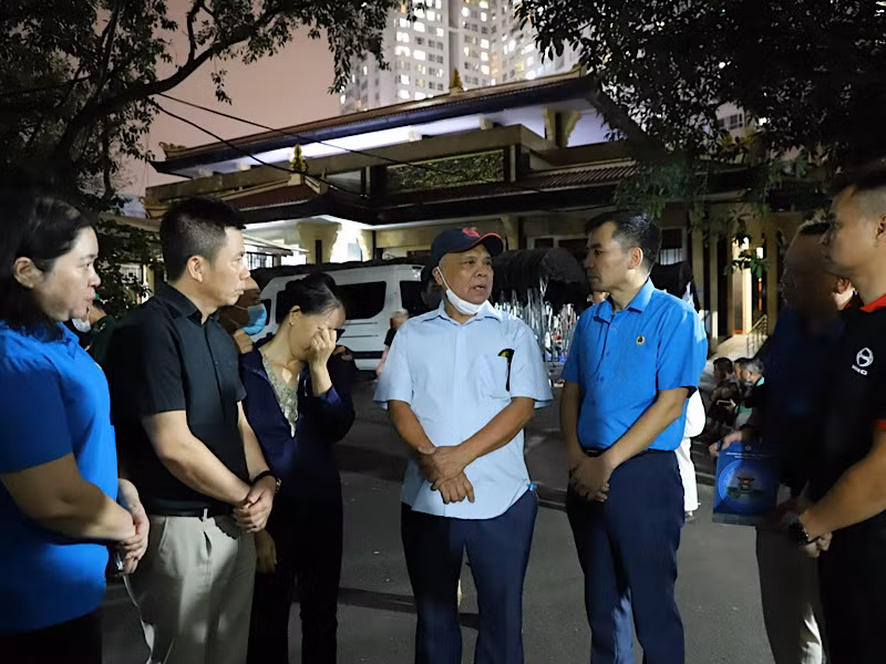 Liên đoàn Lao động thành phố Hà Nội hỗ trợ nạn nhân và thân nhân nạn nhân là đoàn viên, người lao động Thủ đô.