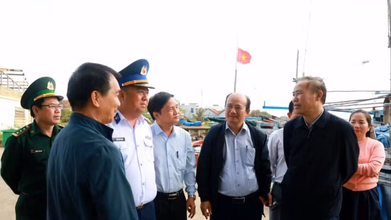 Ban chỉ đạo quốc gia IUU kiểm tra công tác chống khai thác IUU tại cảng cá Đông Tác, thành phố Tuy Hòa, Phú Yên.