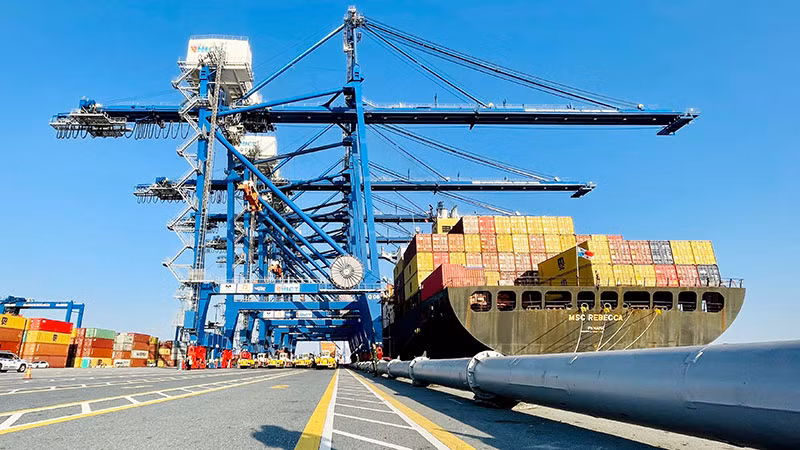 Cảng Container quốc tế Tân Cảng, Hải Phòng. (Ảnh: TRẦN HẢI)