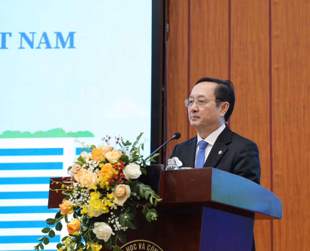 Bộ trưởng Huỳnh Thành Đạt phát biểu khai mạc sự kiện.