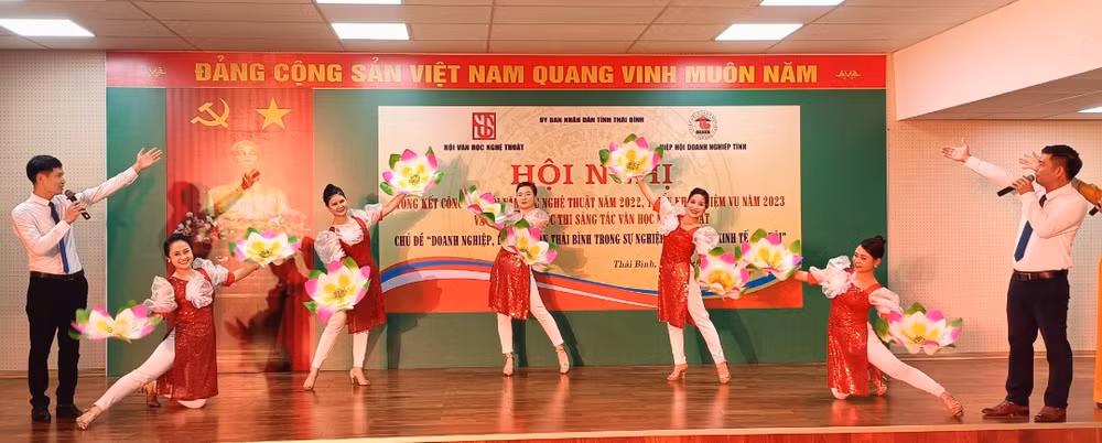 Một số tác phẩm đoạt giải trình diễn tại buổi tổng kết cuộc thi