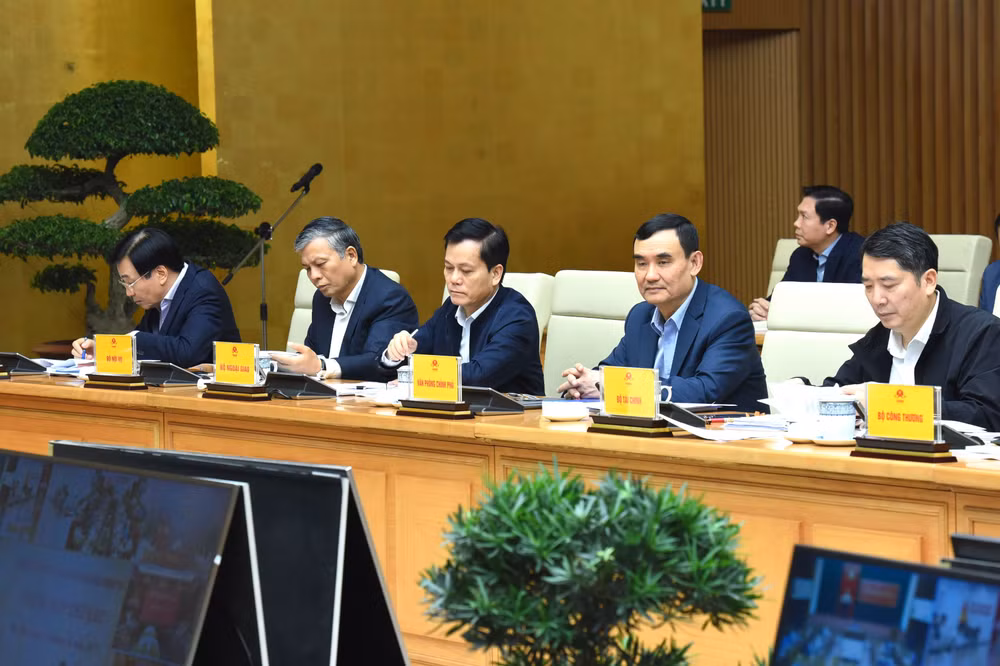 Các đại biểu tham dự phiên họp.