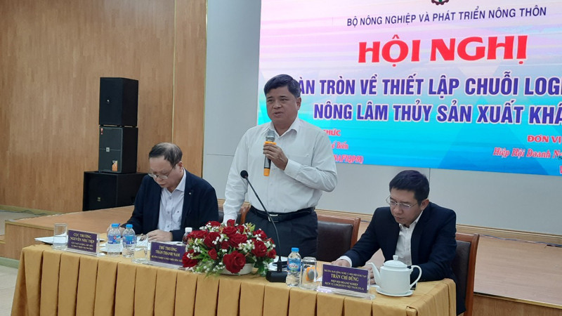 Ông Trần Thanh Nam, Thứ trưởng Nông nghiệp và Phát triển nông thôn phát biểu tại hội nghị.