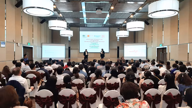 Quang cảnh hội thảo.