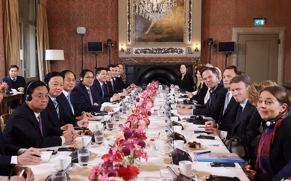 Thủ tướng Chính phủ Phạm Minh Chính hội đàm với Thủ tướng Mark Rutte. (Ảnh: Nhật Bắc/Dương Giang)