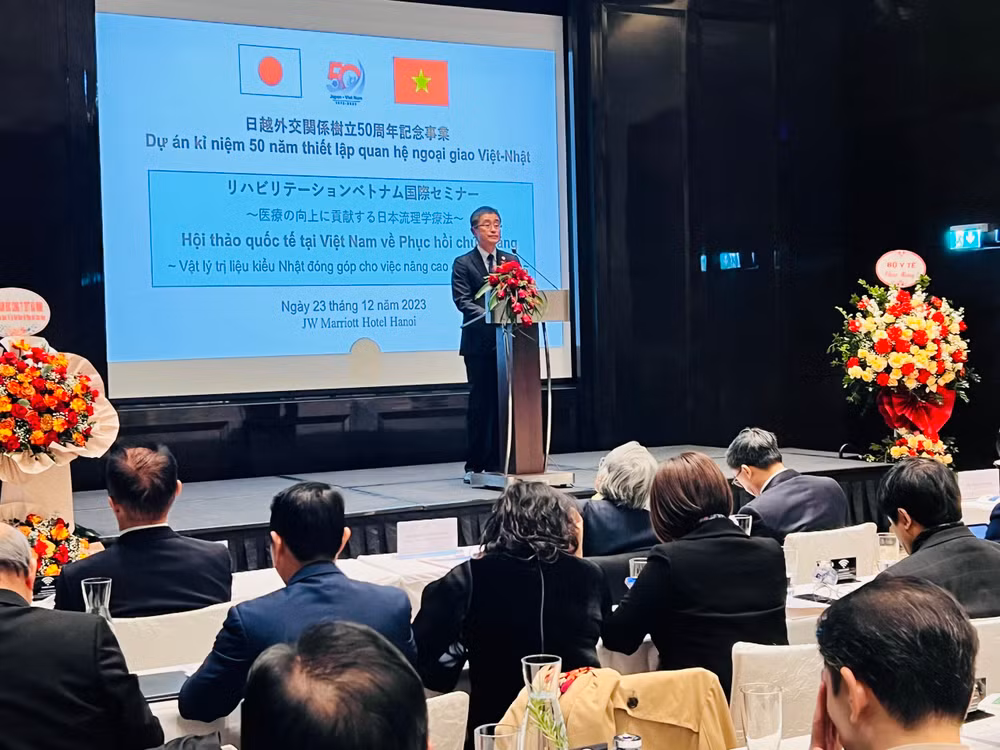 Ông Watanabe Shige – Phó Đại sứ Đặc mệnh toàn quyền Nhật Bản phát biểu.