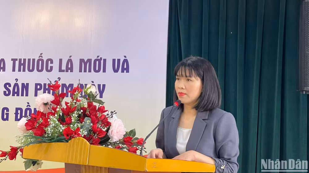 Thạc sĩ Đinh Thị Thu Thủy, Phó Vụ trưởng Vụ Pháp chế, Bộ Y tế phát biểu.