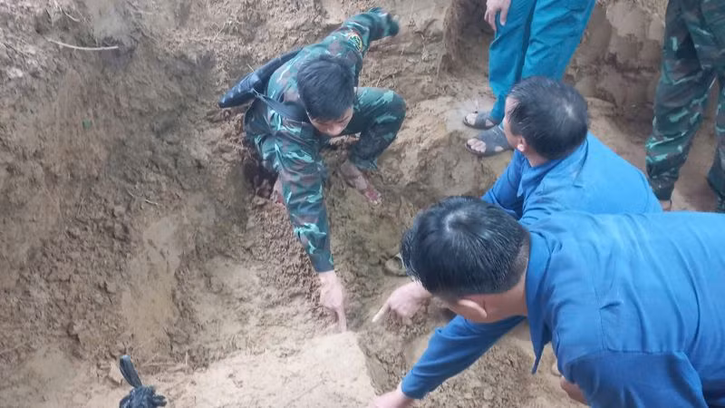 Phát hiện mộ tập thể bốn liệt sĩ tại Quảng Trị.