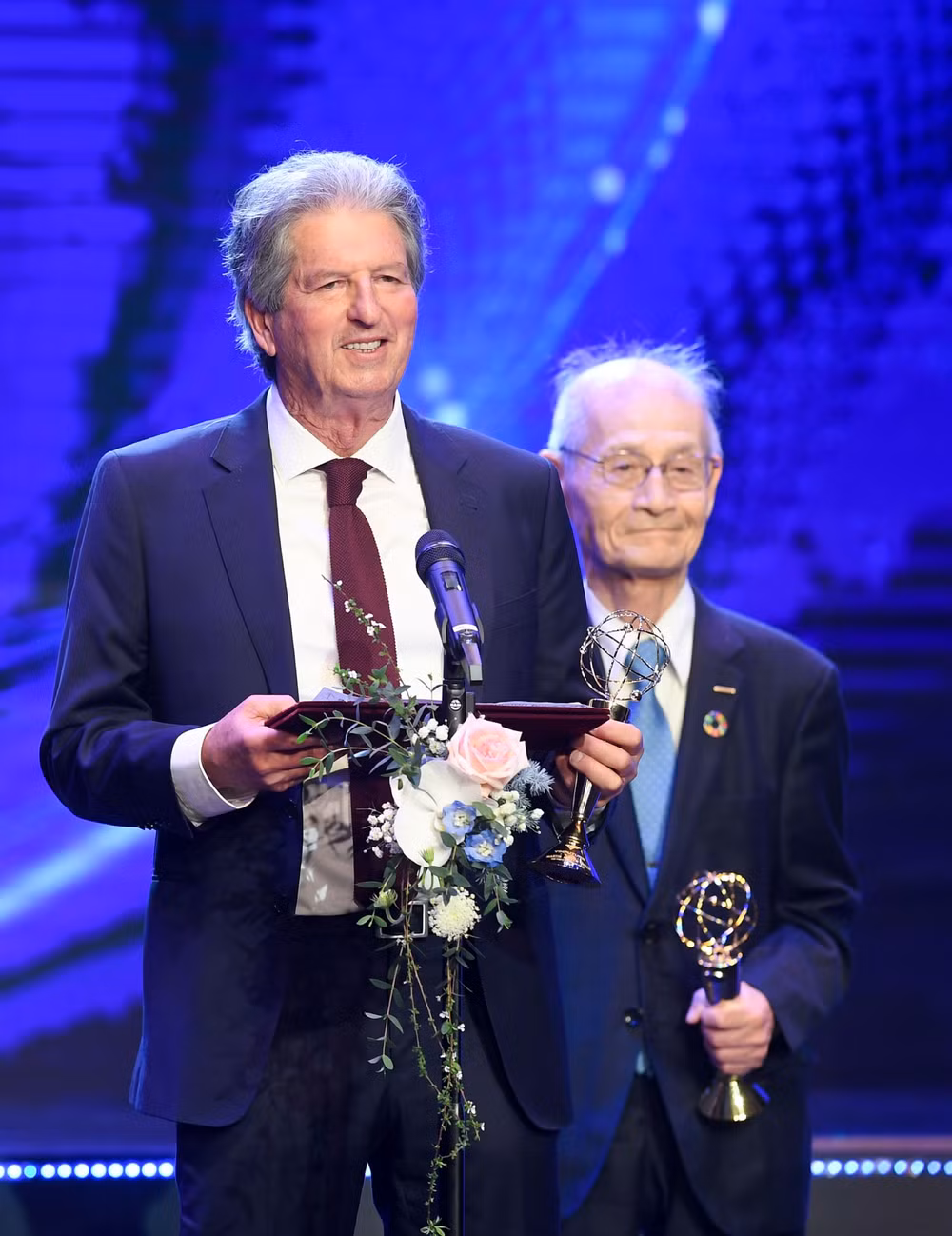 Giáo sư Martin Green nhấn mạnh tầm quan trọng của việc đạt được sự cân bằng giữa phát triển các giải pháp năng lượng mới và kiểm soát tiêu thụ năng lượng hiệu quả.