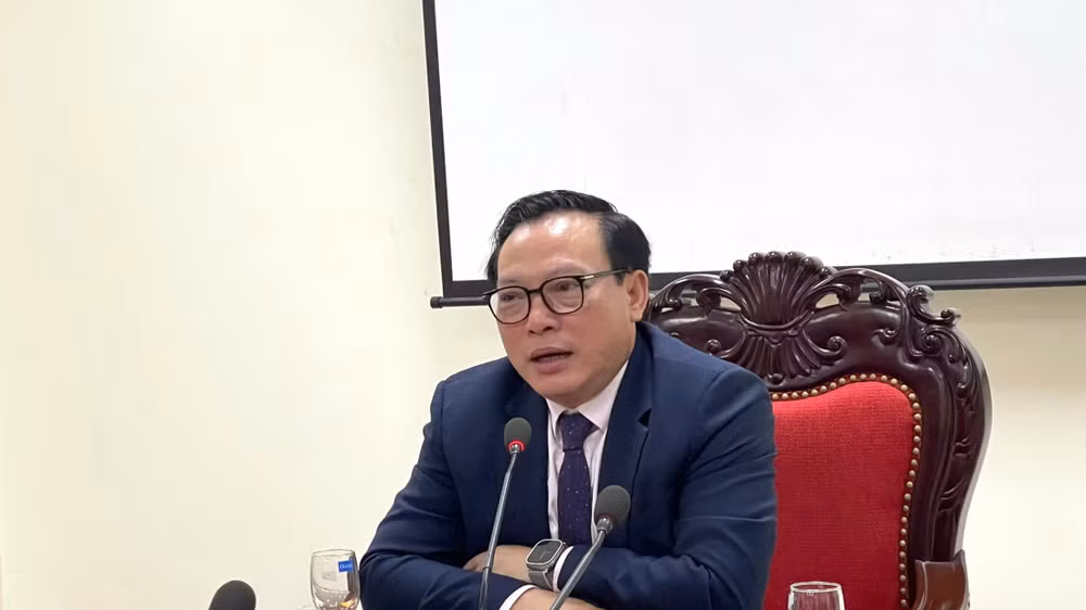 Tiến sĩ, bác sĩ Hoàng Đình Cảnh, Viện trưởng Viện Sốt rét Ký sinh trùng-Côn trùng Trung ương chia sẻ về bệnh lý do ký sinh trùng.