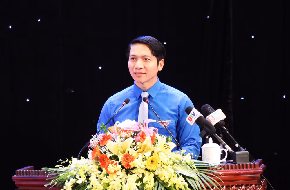 Bí thư Thường trực Trung ương Đoàn, Chủ tịch Hội Liên hiệp Thanh niên Việt Nam Nguyễn Ngọc Lương phát biểu tại Đại hội. Bí thư Thường trực Trung ương Đoàn, Chủ tịch Hội Liên hiệp Thanh niên Việt Nam Nguyễn Ngọc Lương phát biểu tại Đại hội.