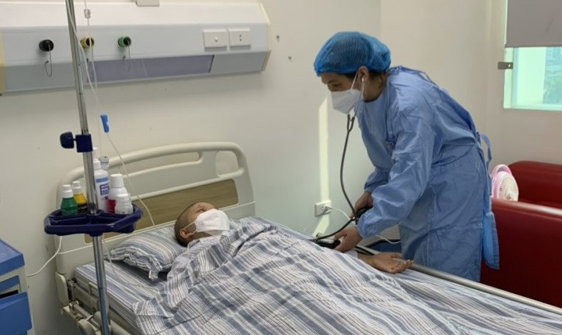 Giấc mơ thi đại học của cô gái 2 lần ghép tế bào gốc 