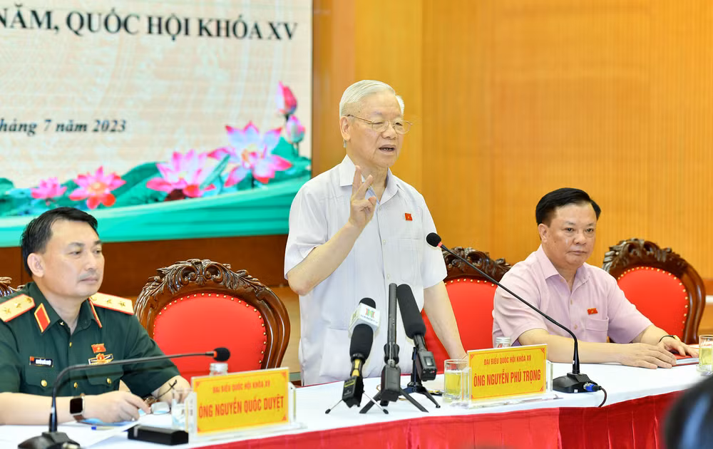 Tổng Bí thư Nguyễn Phú Trọng phát biểu tại Hội nghị tiếp xúc cử tri đơn vị bầu cử số 1, thành phố Hà Nội. (Ảnh: ĐĂNG KHOA)