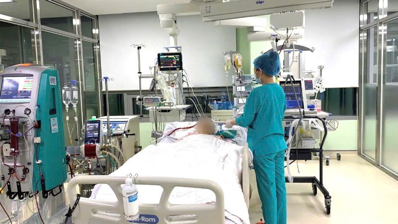 Bệnh nhân nằm điều trị tại Bệnh viện Trung ương Quân đội 108.